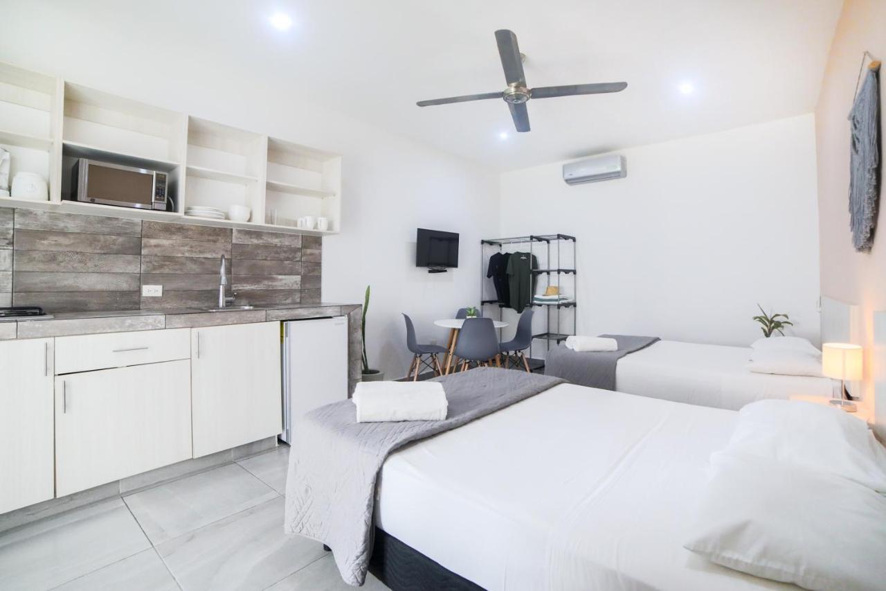 Almond Suites Playa del Carmen Extérieur photo