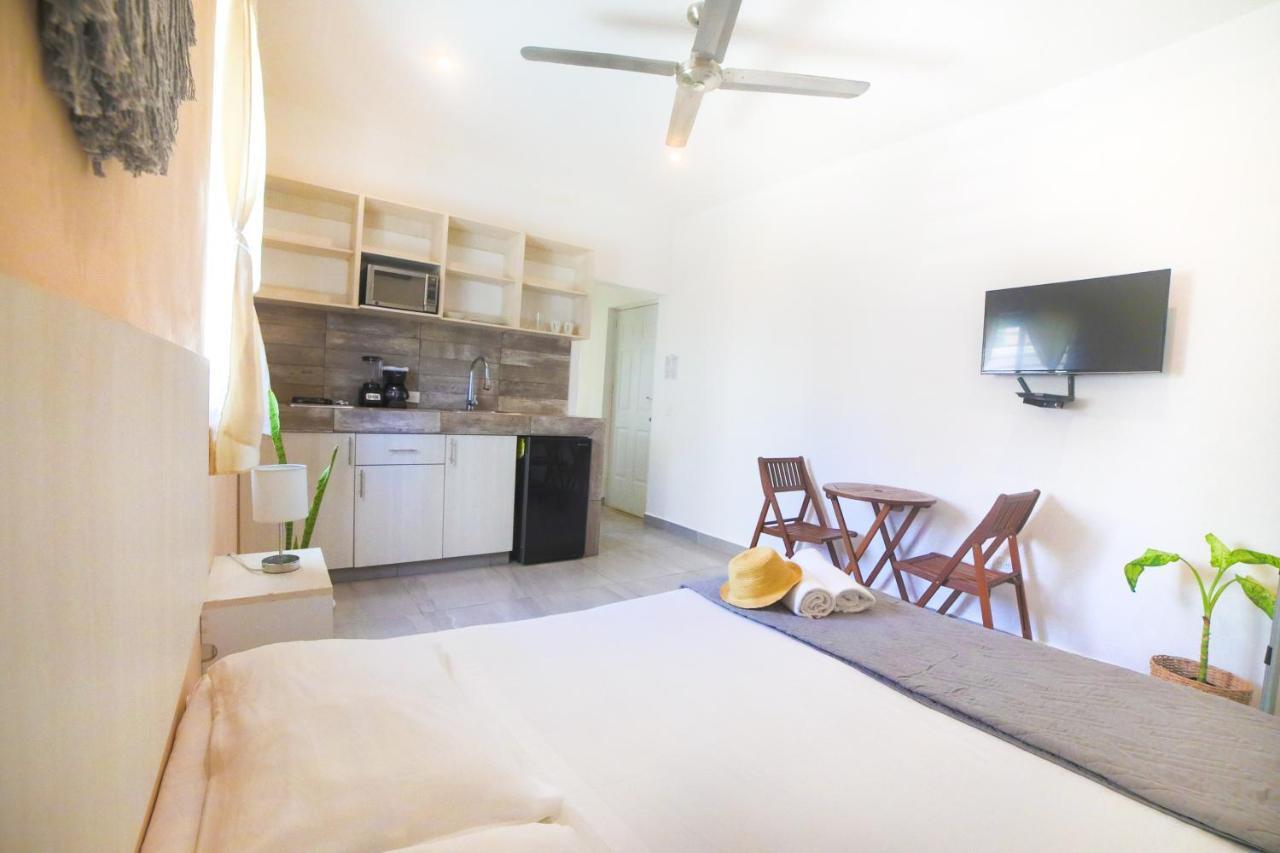 Almond Suites Playa del Carmen Extérieur photo